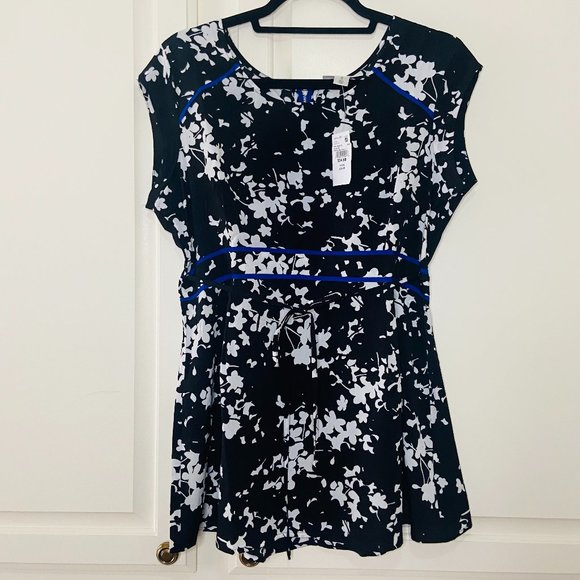 Motherhood Maternity Peplum Black White Floral Top Blouse Size Medium - Picture 3 of 8